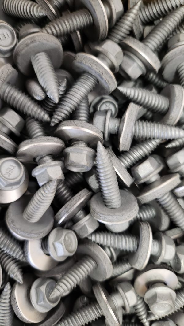 Šroub do plechu M5,5 x 25 E16 + podložka EPDM - Image 2