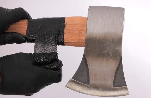 J-B WELD 38236 opravná fiber páska Permanent Repair Cast univerzální ( š5,1xd91cm ) - Image 2